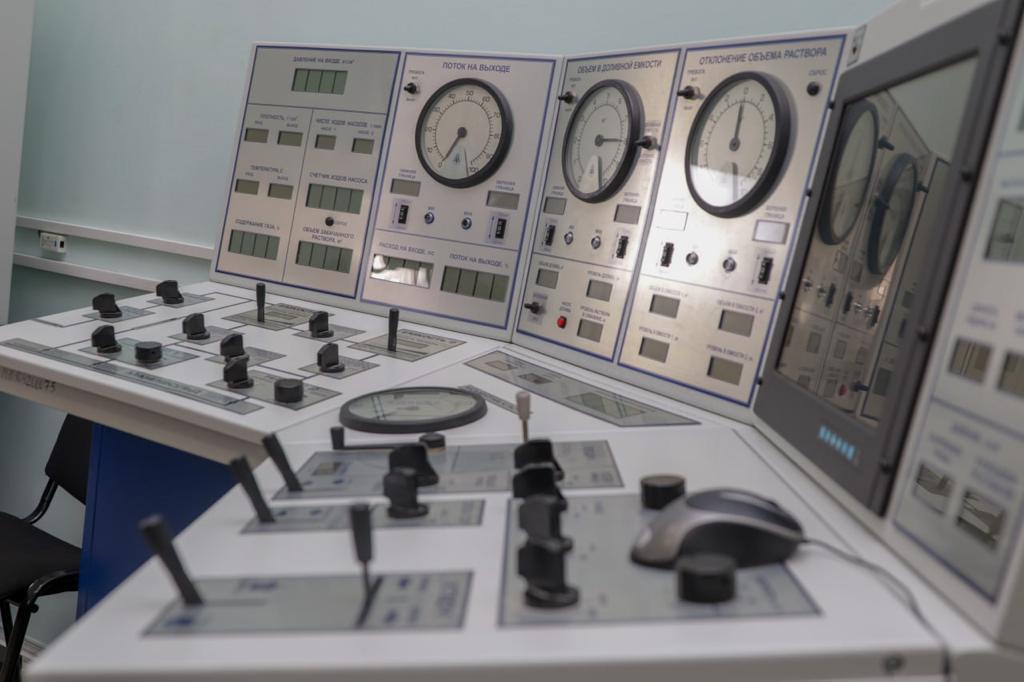 PHOTO-2023-12-05-00-46-01-3